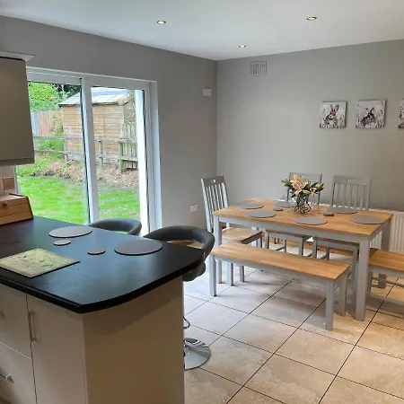 Beautiful Four Bedroom Detached House